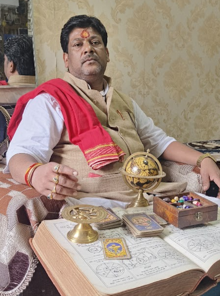 आचार्य पं श्री मनहरण लाल पाण्डेय 
